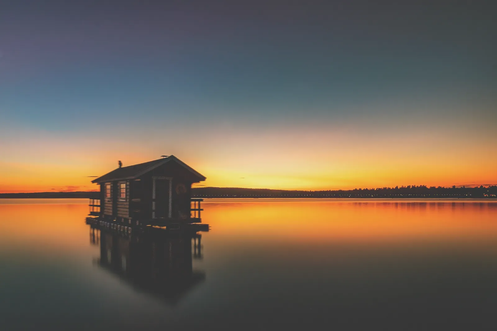 Flytande bastu vid Långbryggan i Rättvik